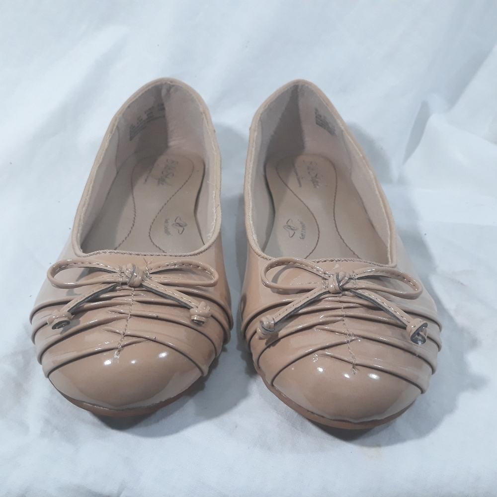 Soft Style Hush Puppies Womens Brown Flats 8.5 M